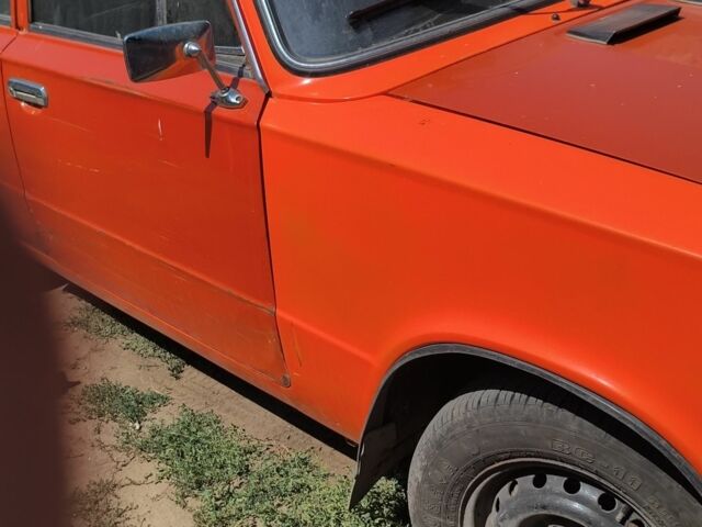 Красный ВАЗ 2111, объемом двигателя 1 л и пробегом 23 тыс. км за 672 $, фото 4 на Automoto.ua