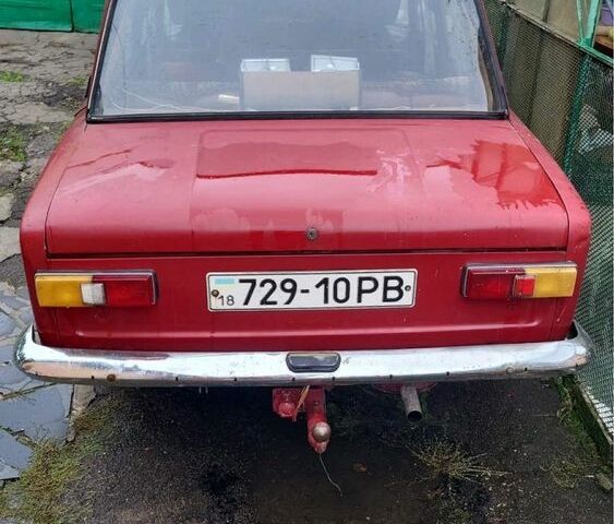 Красный ВАЗ 2111, объемом двигателя 1.3 л и пробегом 221 тыс. км за 500 $, фото 1 на Automoto.ua
