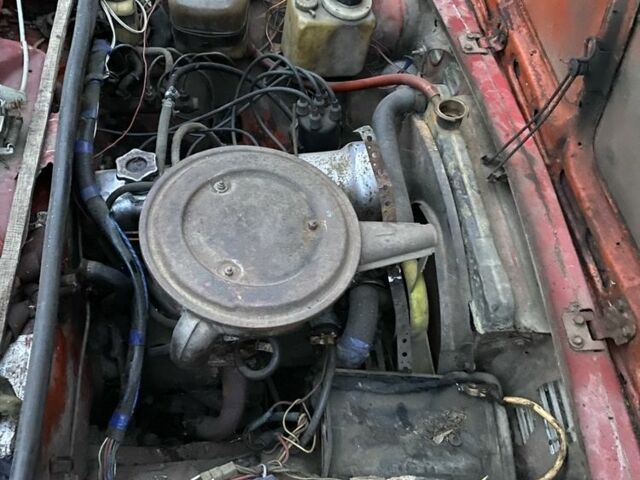 Красный ВАЗ 2111, объемом двигателя 1.3 л и пробегом 1000 тыс. км за 237 $, фото 2 на Automoto.ua