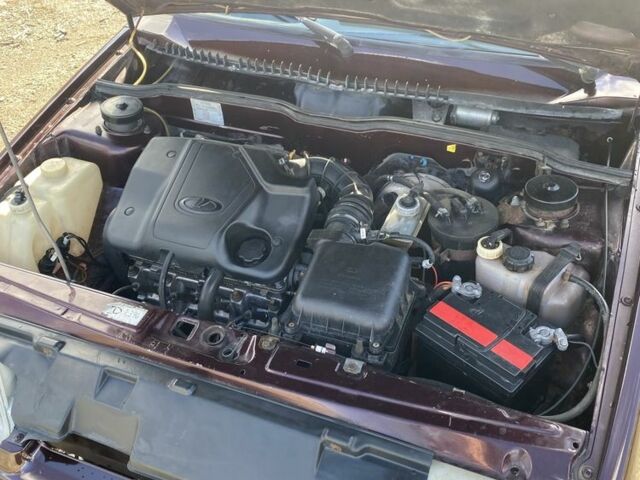 Красный ВАЗ 2111, объемом двигателя 1.6 л и пробегом 256 тыс. км за 1850 $, фото 15 на Automoto.ua