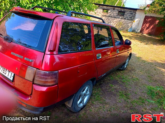 Красный ВАЗ 2111, объемом двигателя 1.5 л и пробегом 397 тыс. км за 1700 $, фото 6 на Automoto.ua