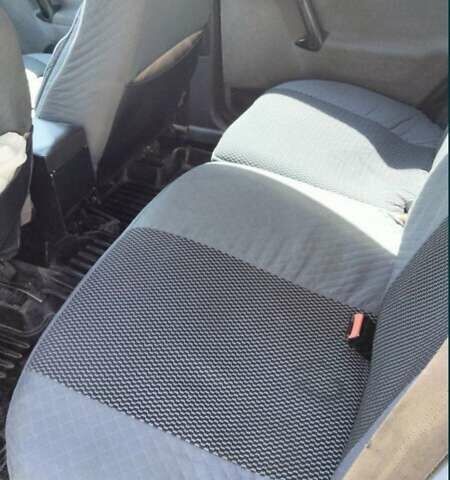 Красный ВАЗ 2111, объемом двигателя 1.5 л и пробегом 255 тыс. км за 2400 $, фото 3 на Automoto.ua