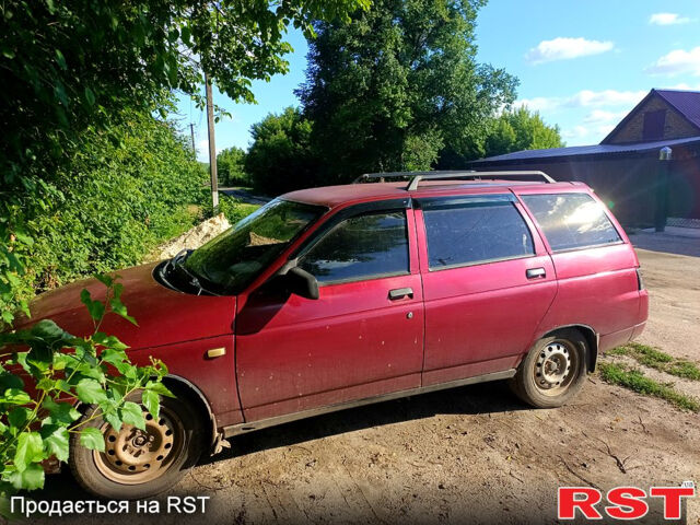 Красный ВАЗ 2111, объемом двигателя 1.6 л и пробегом 223 тыс. км за 750 $, фото 1 на Automoto.ua