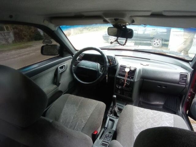 Красный ВАЗ 2111, объемом двигателя 1.6 л и пробегом 270 тыс. км за 2200 $, фото 6 на Automoto.ua