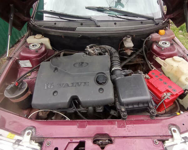 Червоний ВАЗ 2111, об'ємом двигуна 1.6 л та пробігом 270 тис. км за 2200 $, фото 4 на Automoto.ua