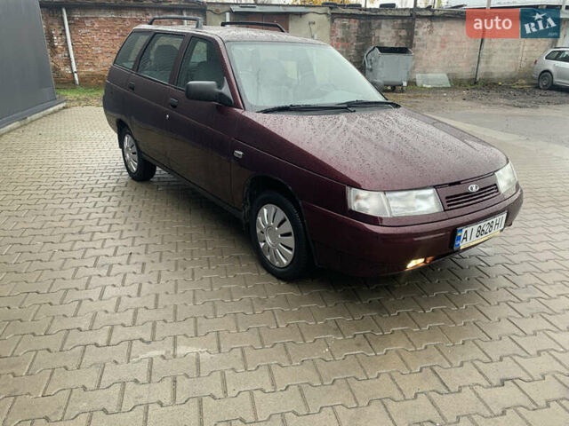 Красный ВАЗ 2111, объемом двигателя 1.6 л и пробегом 38 тыс. км за 4200 $, фото 4 на Automoto.ua