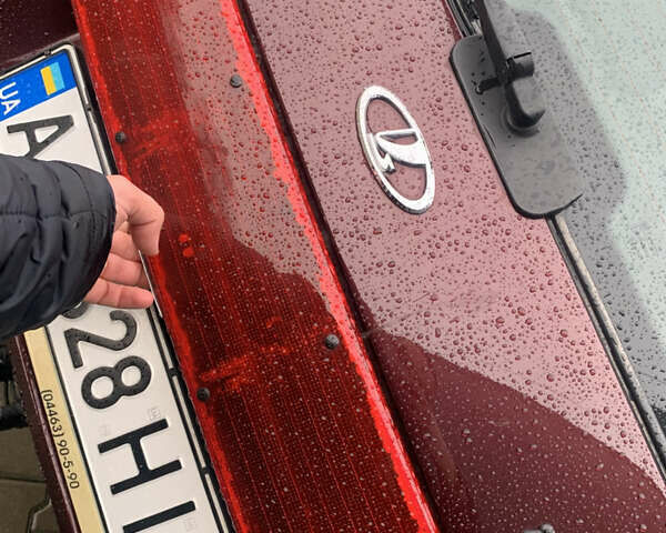 Красный ВАЗ 2111, объемом двигателя 1.6 л и пробегом 38 тыс. км за 4200 $, фото 21 на Automoto.ua