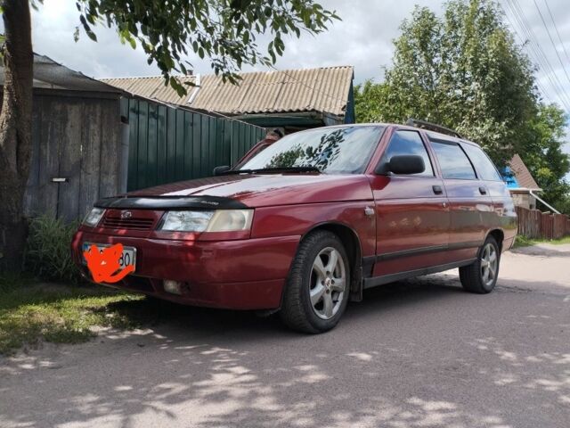 Красный ВАЗ 2111, объемом двигателя 0 л и пробегом 180 тыс. км за 2200 $, фото 1 на Automoto.ua