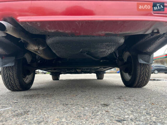 Красный ВАЗ 2111, объемом двигателя 1.6 л и пробегом 98 тыс. км за 2550 $, фото 18 на Automoto.ua