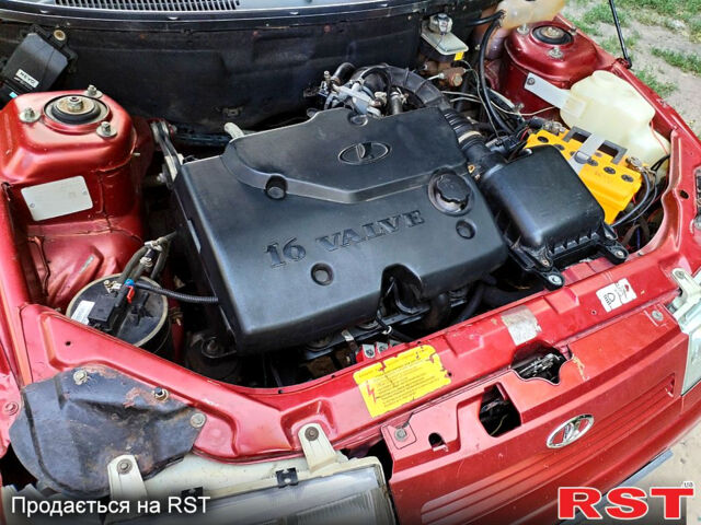 Красный ВАЗ 2111, объемом двигателя 1.6 л и пробегом 201 тыс. км за 2350 $, фото 8 на Automoto.ua