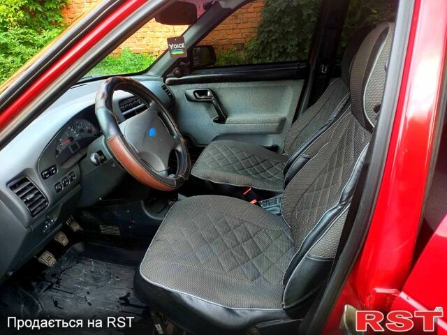 Красный ВАЗ 2111, объемом двигателя 1.6 л и пробегом 0 тыс. км за 4200 $, фото 11 на Automoto.ua