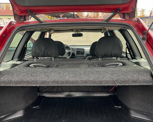 Красный ВАЗ 2111, объемом двигателя 1.6 л и пробегом 98 тыс. км за 2550 $, фото 14 на Automoto.ua