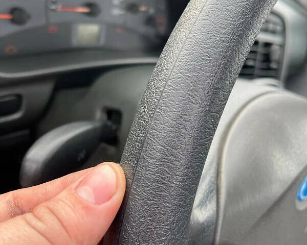 Красный ВАЗ 2111, объемом двигателя 1.6 л и пробегом 98 тыс. км за 2550 $, фото 12 на Automoto.ua