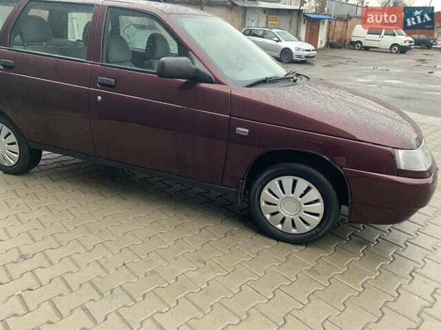 Красный ВАЗ 2111, объемом двигателя 1.6 л и пробегом 38 тыс. км за 4200 $, фото 5 на Automoto.ua