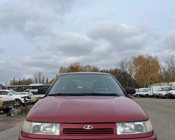 Красный ВАЗ 2111, объемом двигателя 1.6 л и пробегом 98 тыс. км за 2550 $, фото 2 на Automoto.ua