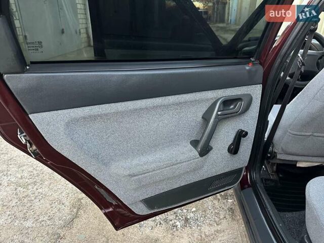 Червоний ВАЗ 2111, об'ємом двигуна 1.6 л та пробігом 136 тис. км за 2900 $, фото 30 на Automoto.ua