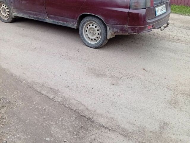 ВАЗ 2111 2008 у Фастове на Automoto.ua Червоний ВАЗ 2111, об'ємом двигуна 1.6 л та пробігом 100 тис. км за 625 $, фото 4 на Automoto.ua