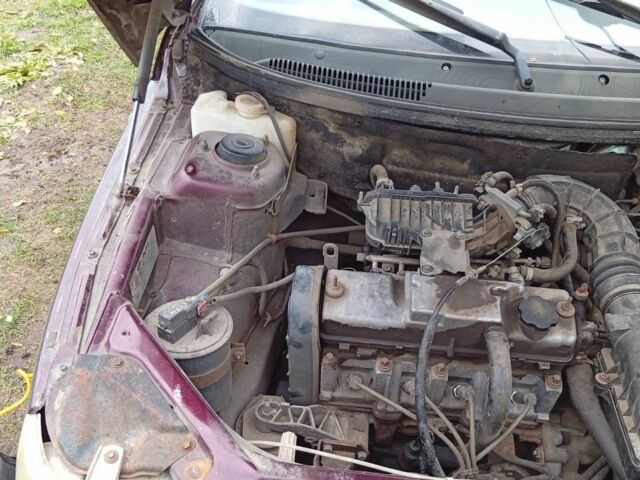 ВАЗ 2111 2008 у Фастове на Automoto.ua Червоний ВАЗ 2111, об'ємом двигуна 1.6 л та пробігом 100 тис. км за 625 $, фото 6 на Automoto.ua