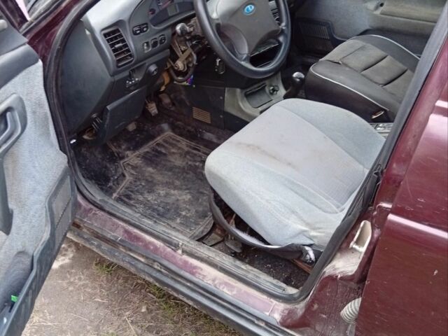 ВАЗ 2111 2008 у Фастове на Automoto.ua Червоний ВАЗ 2111, об'ємом двигуна 1.6 л та пробігом 100 тис. км за 625 $, фото 3 на Automoto.ua