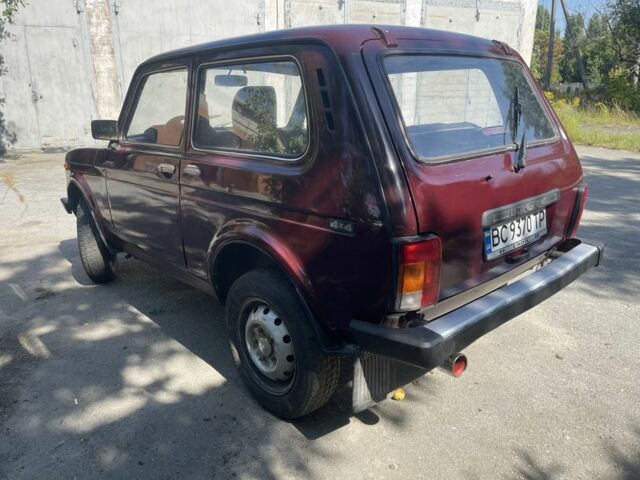 Красный ВАЗ 2111, объемом двигателя 1.7 л и пробегом 120 тыс. км за 2900 $, фото 5 на Automoto.ua