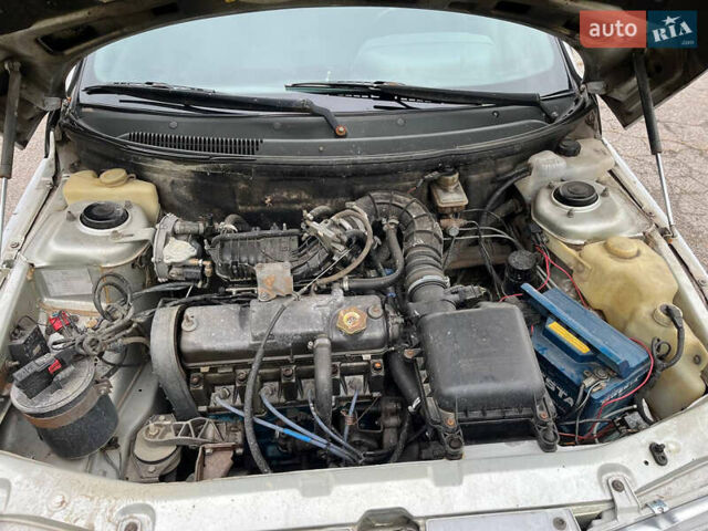 ВАЗ 2111, объемом двигателя 1.6 л и пробегом 391 тыс. км за 1500 $, фото 6 на Automoto.ua