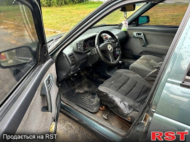 ВАЗ 2111, объемом двигателя 1.6 л и пробегом 300 тыс. км за 1000 $, фото 5 на Automoto.ua