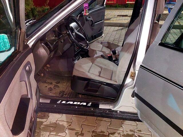 ВАЗ 2111, объемом двигателя 1.6 л и пробегом 235 тыс. км за 1350 $, фото 1 на Automoto.ua