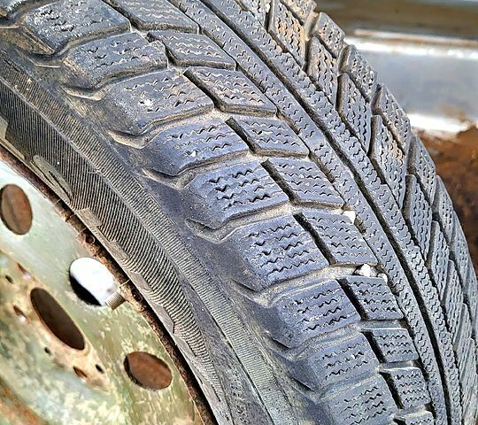 ВАЗ 2111, объемом двигателя 1.6 л и пробегом 350 тыс. км за 1200 $, фото 3 на Automoto.ua