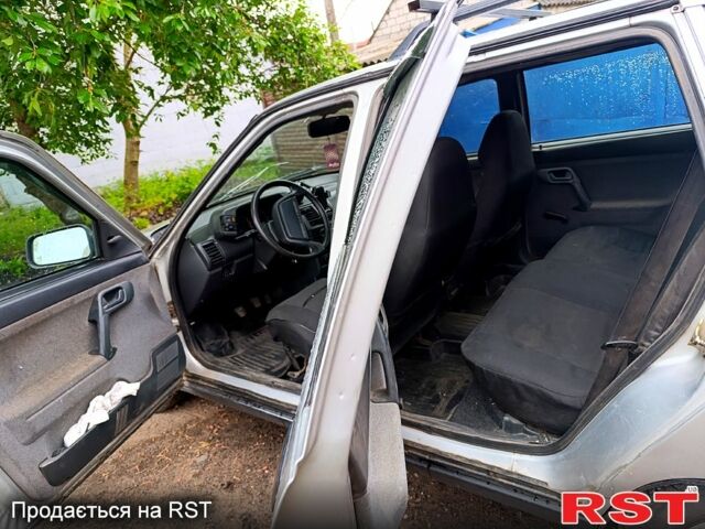 ВАЗ 2111, об'ємом двигуна 1.6 л та пробігом 180 тис. км за 2000 $, фото 2 на Automoto.ua