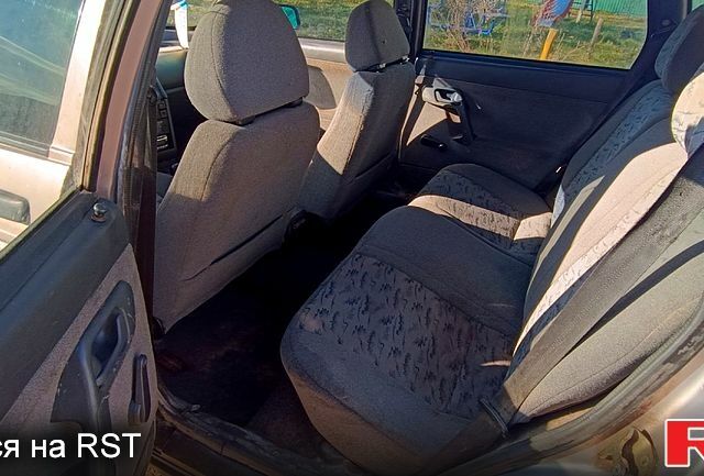 ВАЗ 2111, об'ємом двигуна 1.6 л та пробігом 143 тис. км за 1500 $, фото 6 на Automoto.ua