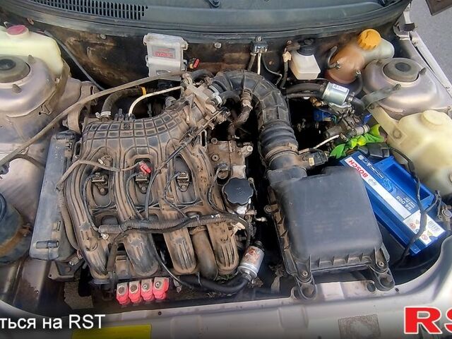 ВАЗ 2111, объемом двигателя 1.6 л и пробегом 2 тыс. км за 1750 $, фото 6 на Automoto.ua