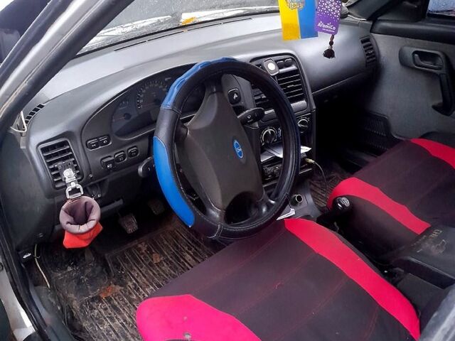 ВАЗ 2111, об'ємом двигуна 1.6 л та пробігом 189 тис. км за 950 $, фото 4 на Automoto.ua