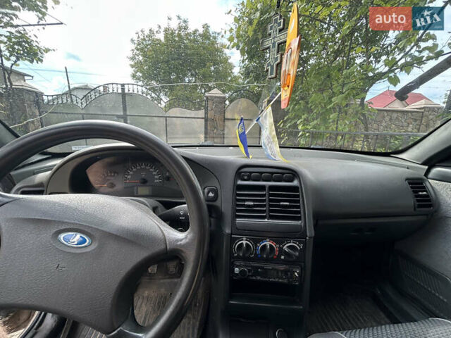 ВАЗ 2111, объемом двигателя 1.6 л и пробегом 122 тыс. км за 1900 $, фото 5 на Automoto.ua