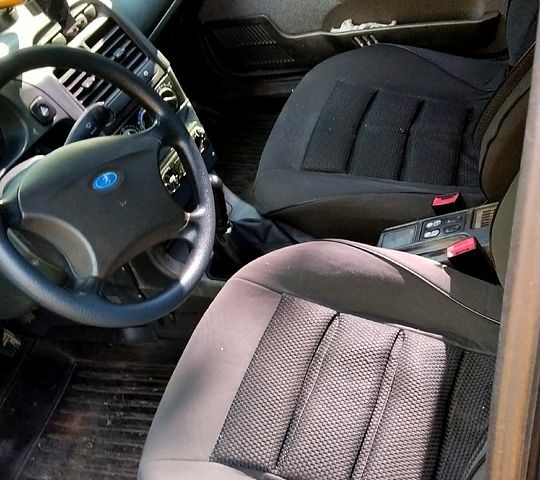 ВАЗ 2111 2009 в Каневе на Automoto.ua ВАЗ 2111, объемом двигателя 1.6 л и пробегом 170 тыс. км за 1850 $, фото 9 на Automoto.ua