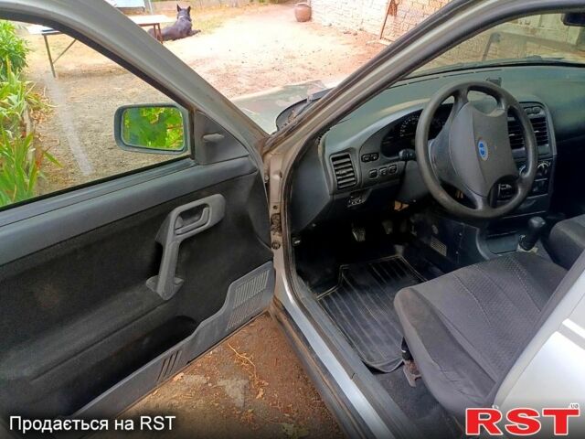 ВАЗ 2111, объемом двигателя 1.6 л и пробегом 250 тыс. км за 1800 $, фото 2 на Automoto.ua