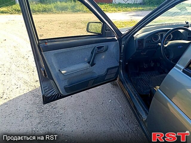 ВАЗ 2111, объемом двигателя 1.6 л и пробегом 200 тыс. км за 2000 $, фото 9 на Automoto.ua