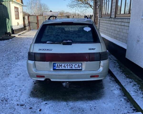 Желтый ВАЗ 2111, объемом двигателя 1.6 л и пробегом 210 тыс. км за 1500 $, фото 2 на Automoto.ua