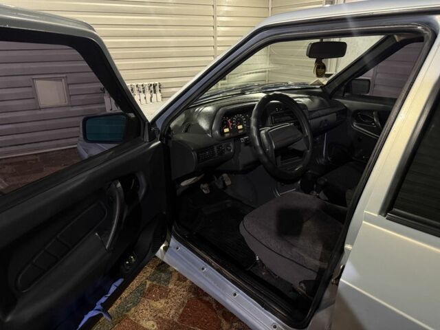 Сірий ВАЗ 2111, об'ємом двигуна 1.5 л та пробігом 197 тис. км за 2400 $, фото 5 на Automoto.ua