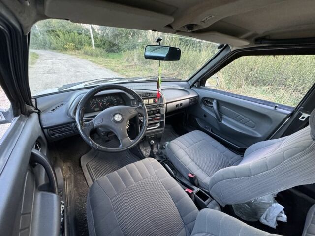 Серый ВАЗ 2111, объемом двигателя 1.5 л и пробегом 190 тыс. км за 950 $, фото 6 на Automoto.ua