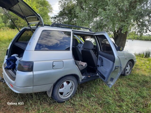 Серый ВАЗ 2111, объемом двигателя 1.6 л и пробегом 139 тыс. км за 3000 $, фото 4 на Automoto.ua
