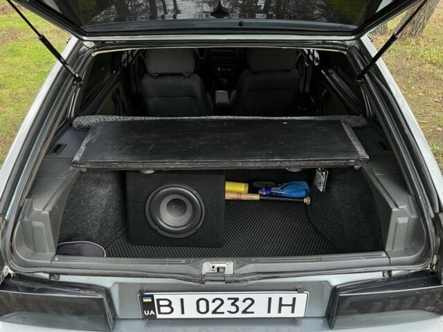 Серый ВАЗ 2111, объемом двигателя 1.6 л и пробегом 200 тыс. км за 2950 $, фото 8 на Automoto.ua