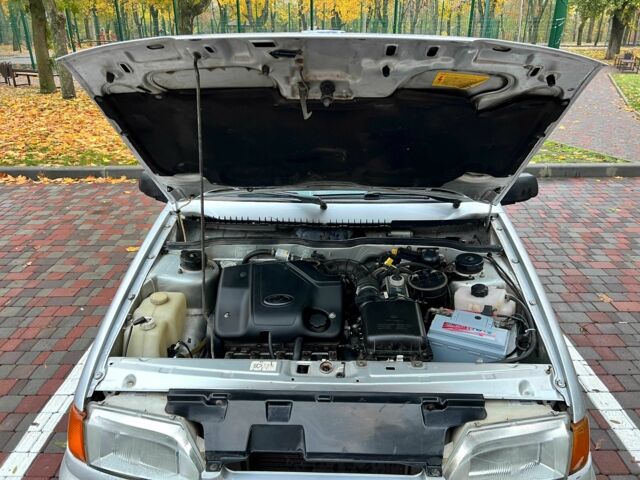 Сірий ВАЗ 2111, об'ємом двигуна 1.6 л та пробігом 158 тис. км за 2250 $, фото 22 на Automoto.ua