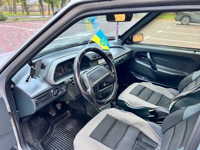 Сірий ВАЗ 2111, об'ємом двигуна 1.6 л та пробігом 158 тис. км за 2250 $, фото 16 на Automoto.ua