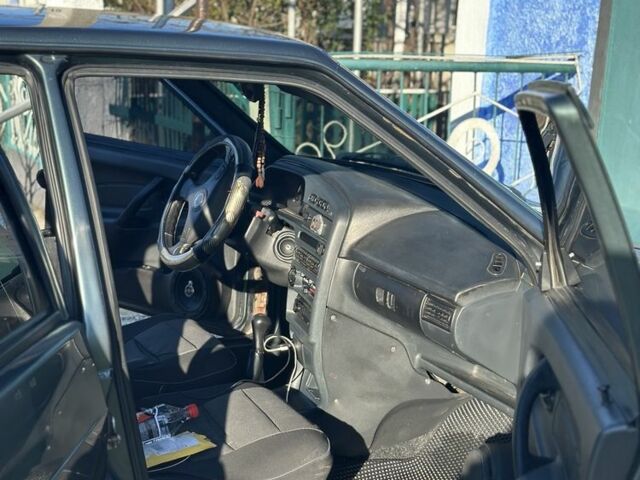 Сірий ВАЗ 2111, об'ємом двигуна 1.6 л та пробігом 220 тис. км за 2500 $, фото 6 на Automoto.ua