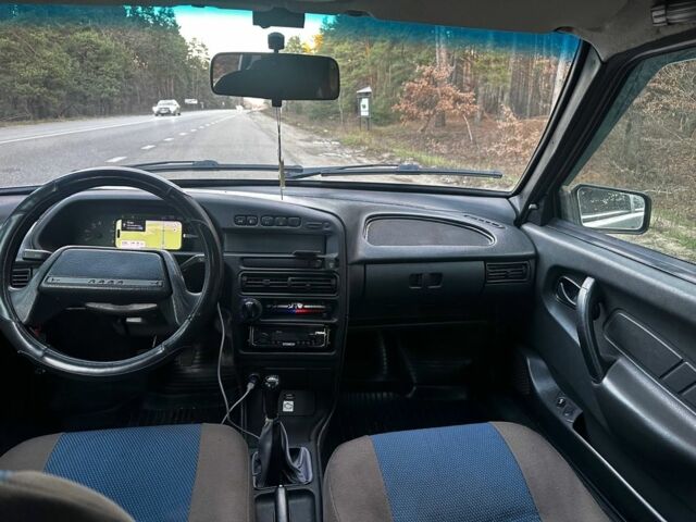 Сірий ВАЗ 2111, об'ємом двигуна 1.6 л та пробігом 187 тис. км за 2150 $, фото 6 на Automoto.ua