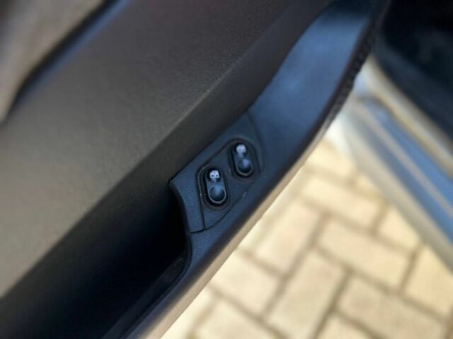 Сірий ВАЗ 2111, об'ємом двигуна 1.6 л та пробігом 170 тис. км за 2500 $, фото 7 на Automoto.ua