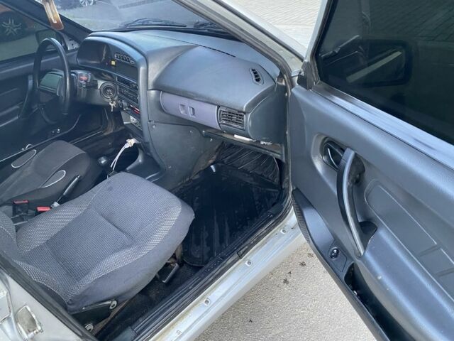 Сірий ВАЗ 2111, об'ємом двигуна 1.6 л та пробігом 186 тис. км за 1600 $, фото 2 на Automoto.ua