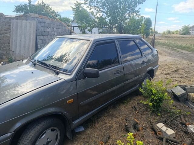 Серый ВАЗ 2111, объемом двигателя 1.6 л и пробегом 300 тыс. км за 1910 $, фото 2 на Automoto.ua