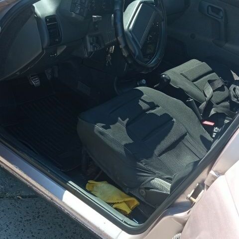 Серый ВАЗ 2111, объемом двигателя 1.6 л и пробегом 172 тыс. км за 1700 $, фото 7 на Automoto.ua