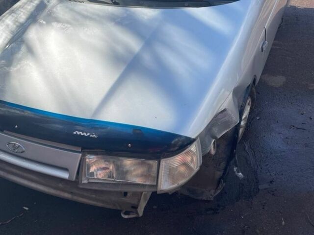 Серый ВАЗ 2111, объемом двигателя 1.5 л и пробегом 150 тыс. км за 713 $, фото 9 на Automoto.ua